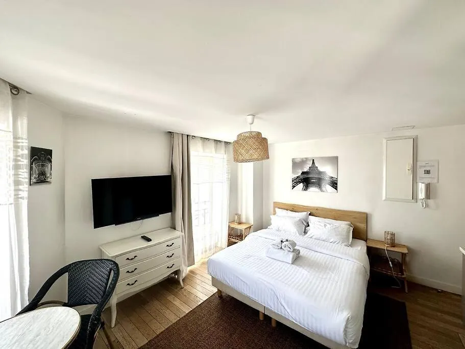 Paris, Opera 5...Charming Apartment In Париж Франция